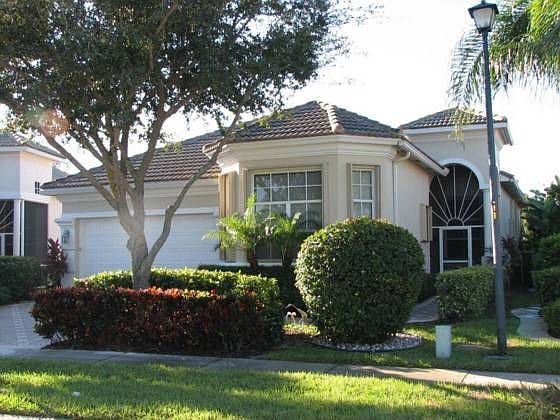 1st image of 6795 Fairwat Lakes Dr