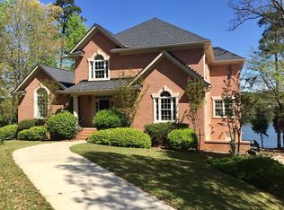860 Island Point Ln, Chapin, SC 29036