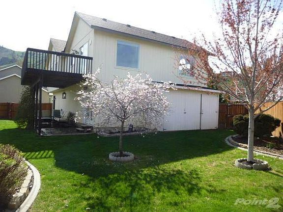 1590 Pacific Lane Side Yard with Storage Shed