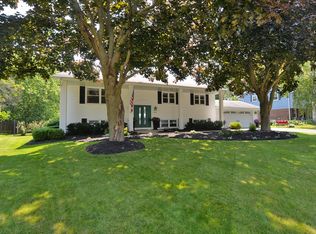 5541 Willowview Rd, Racine, WI 53402