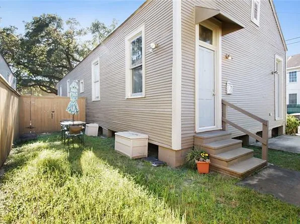 3941 Banks St, New Orleans, LA 70119