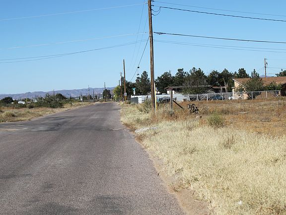 4th image of 0000 Nike Ave