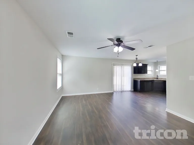 3833 Harvest Rdg — Photo 2
