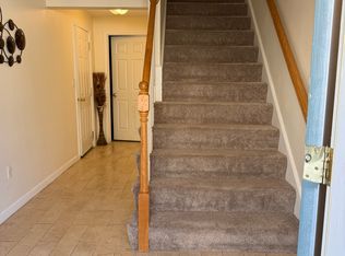 100 Nutting Rd Unit B4, Westford, MA 01886