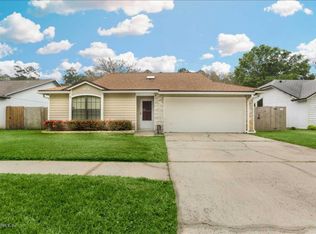 458 Moby Dick Dr S, Jacksonville, FL 32218