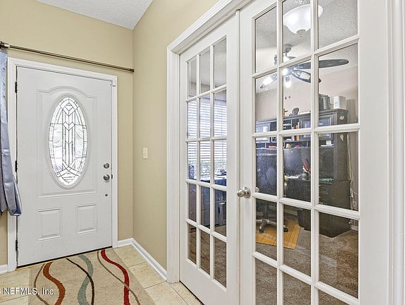 5th image of 5543 VILLAGE POND Circle