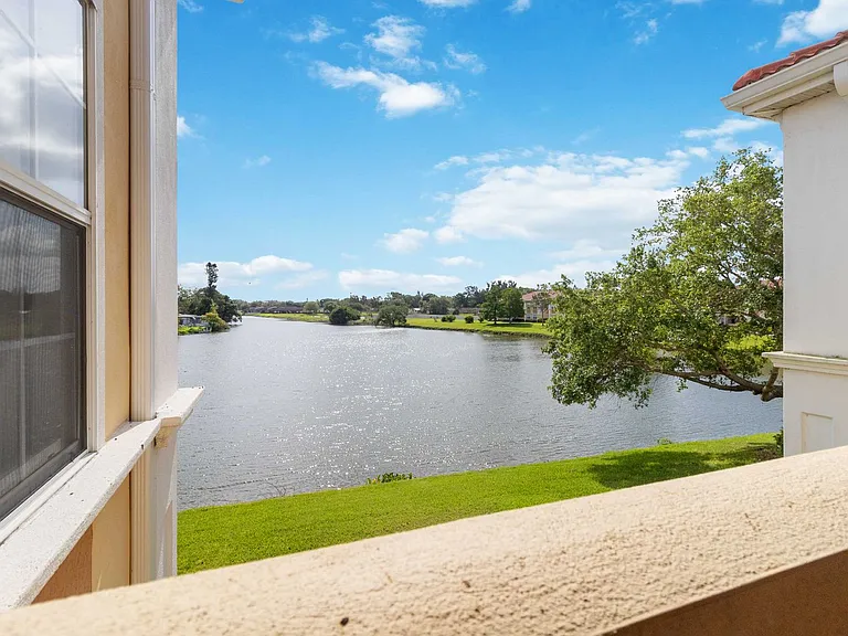 1030 Villagio Cir #207 — Photo 18