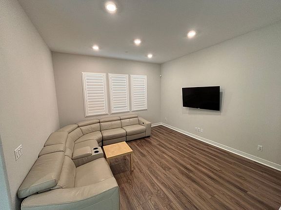 2nd image of 27272 Red Willow Ct