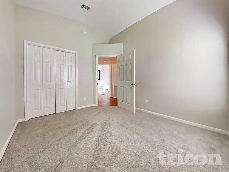 3239 Kelling St — Photo 13