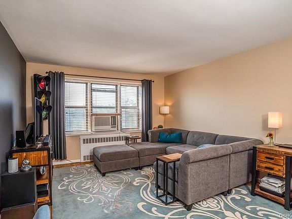 4th image of 1 Fisher Dr APT 615