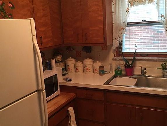 4th image of 24364 Beachland Dr