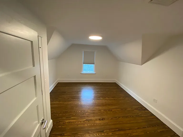 37 Spencer Ave #3 — Photo 2