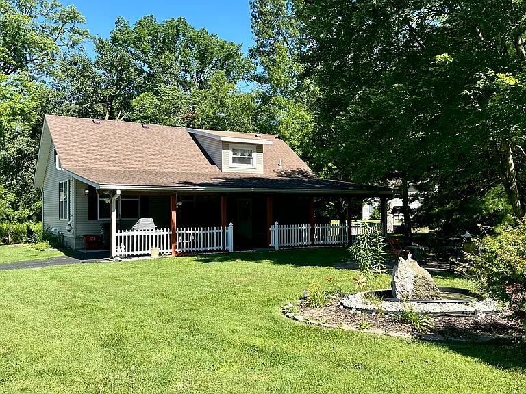 2320 Llewellyn Rd — Photo 27