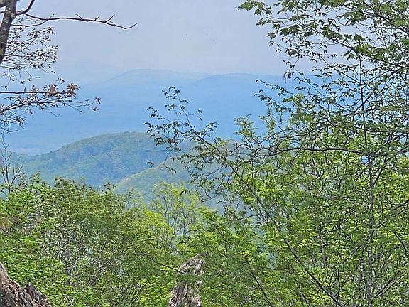4th image of High View Rd