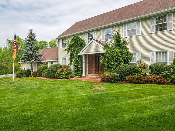 2nd image of 108 Vermillion Dr