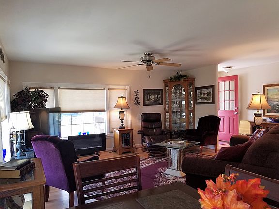 3rd image of 305 S Val Vista Dr Lot 181