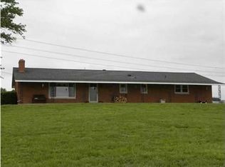 3990 N 175 W, Patoka, IN 47666