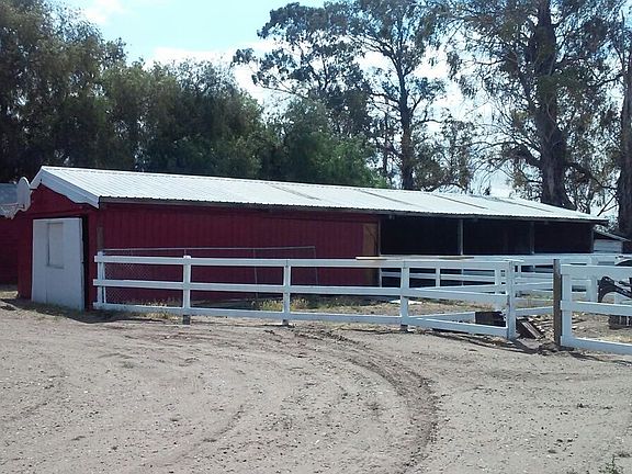 3rd image of 17820 Von Sosten Road