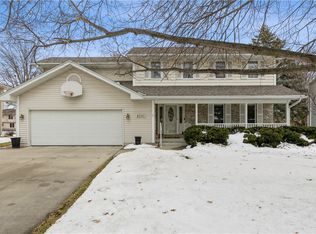 4501 77th St, Urbandale, IA 50322