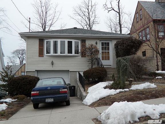 3rd image of 3951 Glenwood St