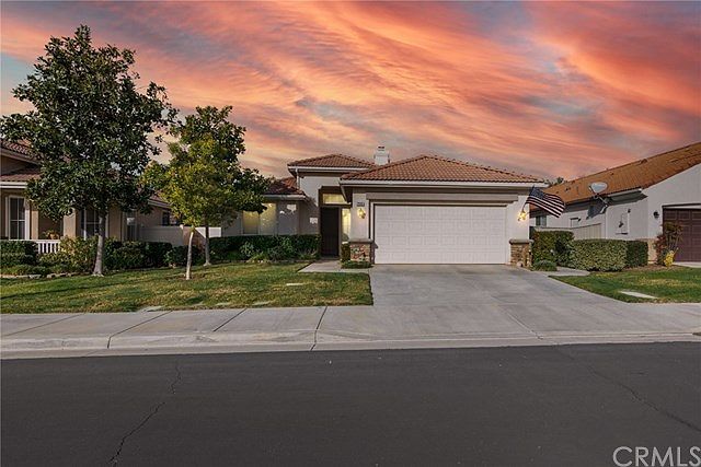 1st image of 29105 Paradise Canyon Dr