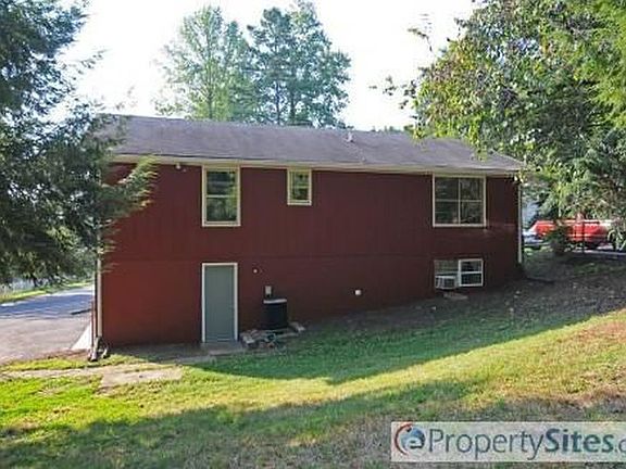 2nd image of 6621 Hunters Glen Dr
