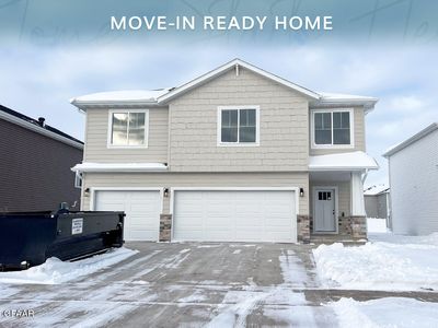 938 David Dr, Grand Forks, ND, 58201