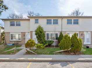690 Little Grey St #32, London, ON N5Z 4M9