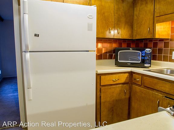 2nd image of 8112 Freedom Dr