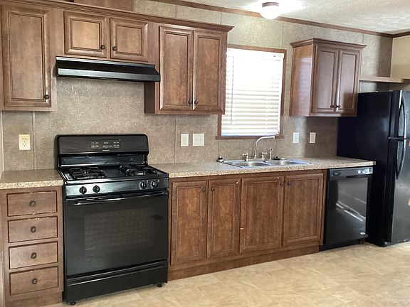 4th image of 2813 Mallow St #507