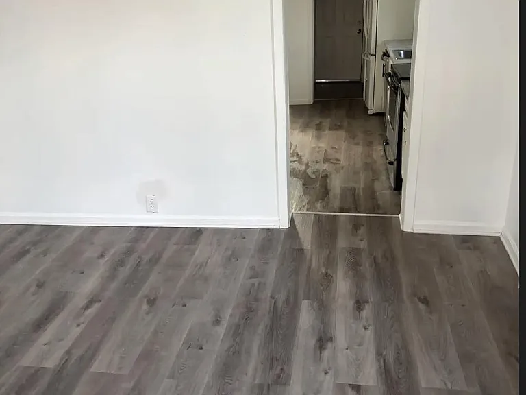 245 Winter St — Photo 2