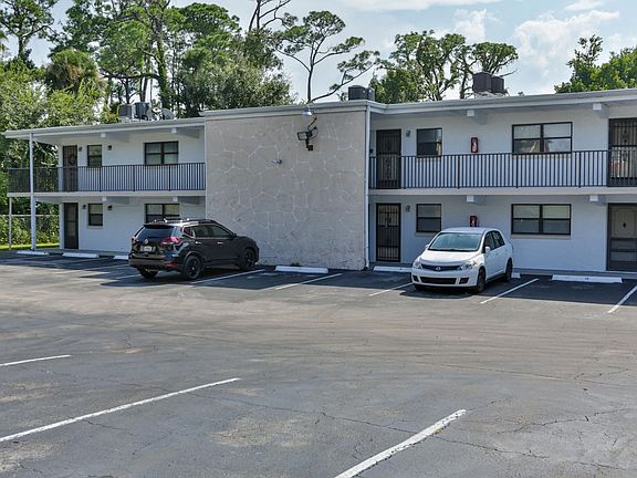3rd image of 1508 Virginia Ave APT 202