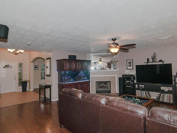 5th image of 3130 Glenthorpe Ln