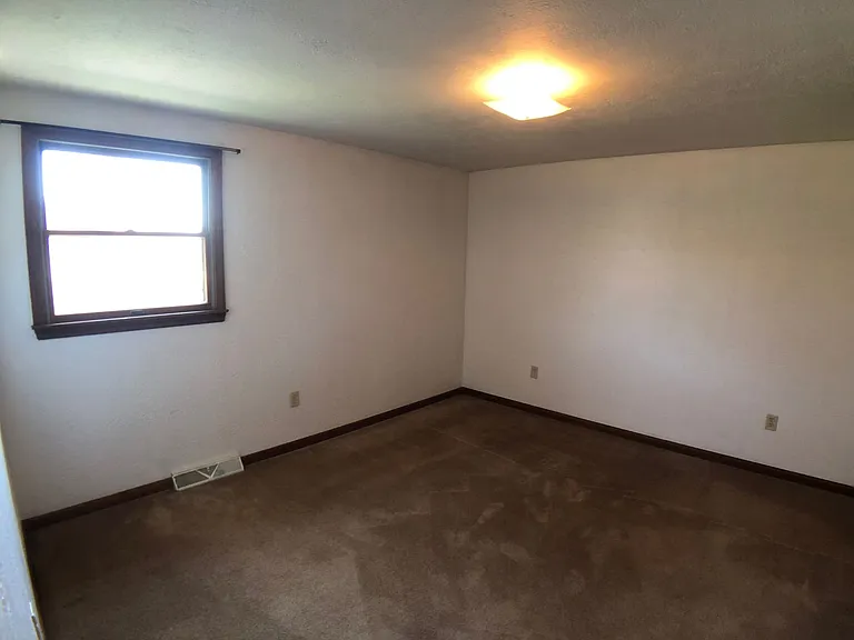 751 Weirich Ave — Photo 16