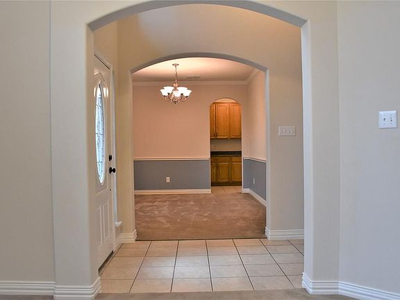 4th image of 3808 Sandlin St