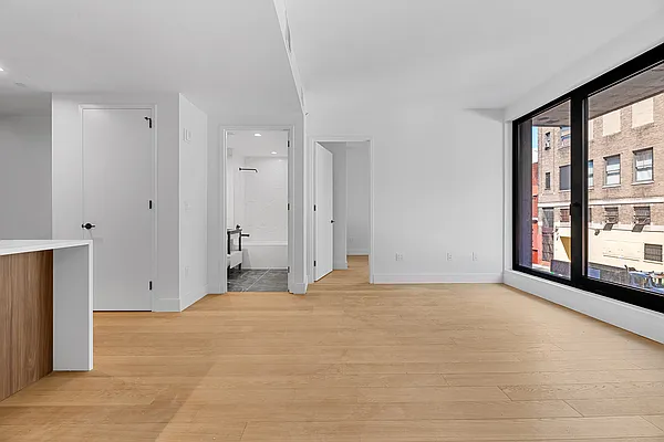 Rented by West 124th Manager LLC | media 84