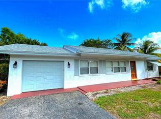 598 E Conference Dr, Boca Raton, FL 33486