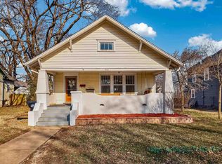 412 Iowa Ave, Holton, KS 66436