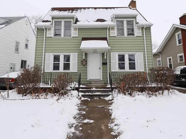 21546 Tenny St, Dearborn, MI 48124