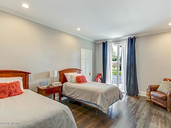 5th image of 2153 Segovia Ave
