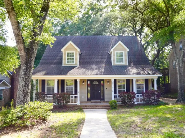 3270 Austin Dr, Mobile, AL 36695