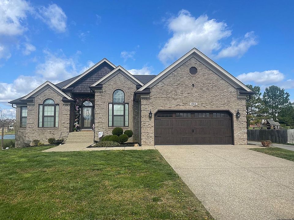 1st image of 253 Crimson Creek Dr