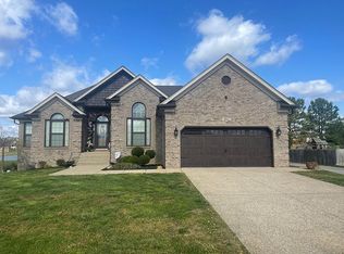 253 Crimson Creek Dr, Mount Washington, KY 40047