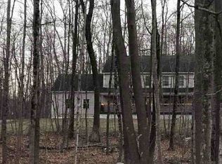 373 Squaw Hollow Rd, Ashford, CT 06278