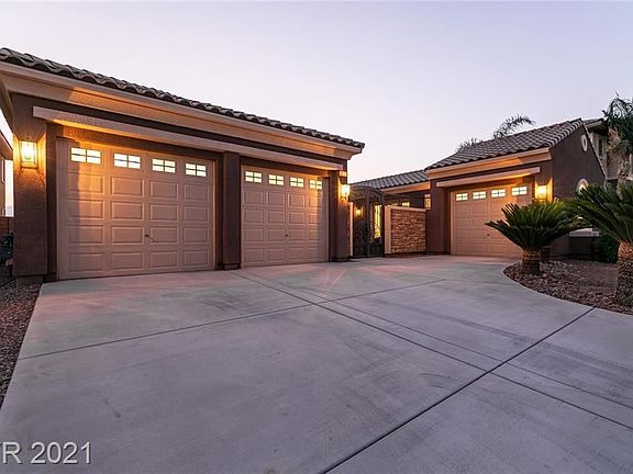 5th image of 8305 Mount Logan Ct