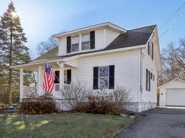 49 Edgemere Blvd, Shrewsbury, MA 01545