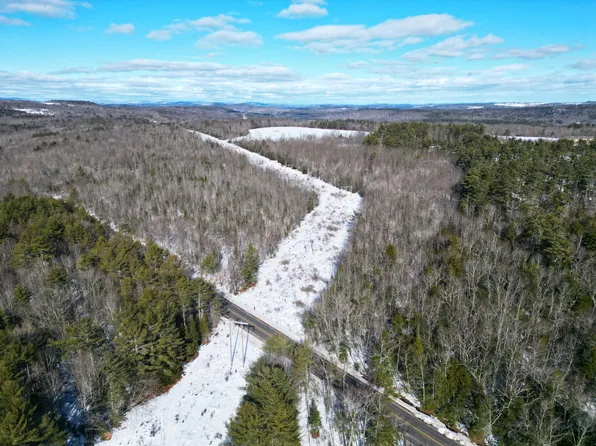 89 Brighton Hill Road, Auburn, ME 04210