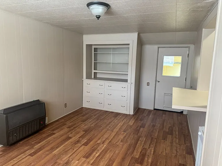 3321 Central Ave — Photo 11