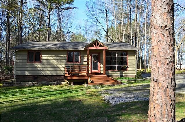 1st image of 7697 Katherine Dr