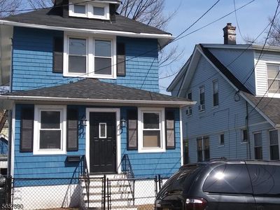 17 Commonwealth Ave, Newark, NJ, 07106